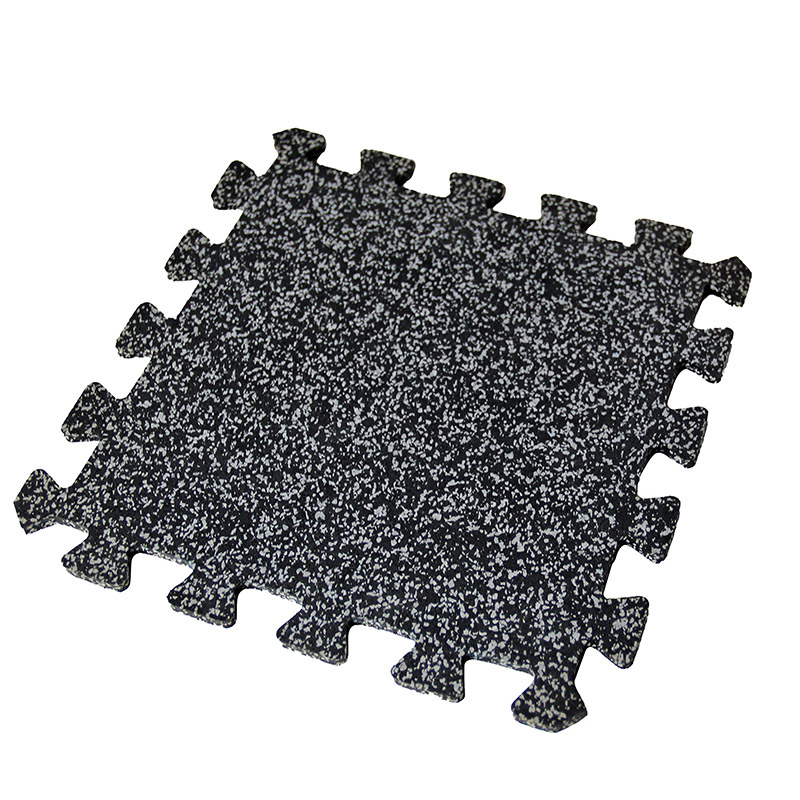 Interlocking rubber tile