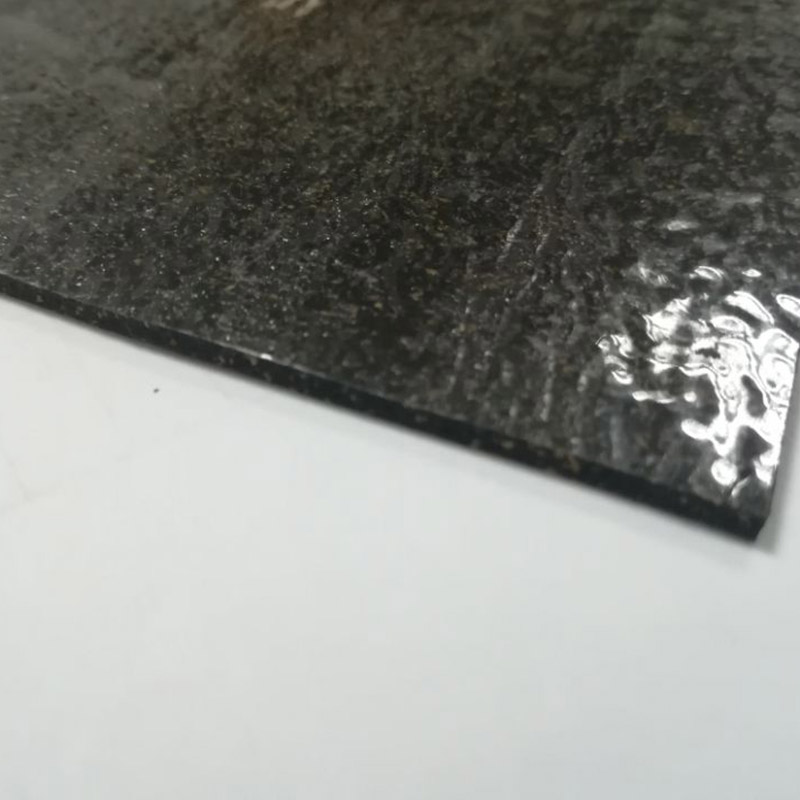 Self-adhesive rubber foam underlay