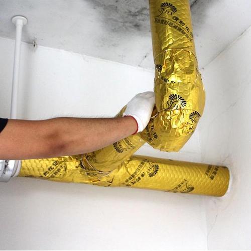 Self adhesive rubber mat